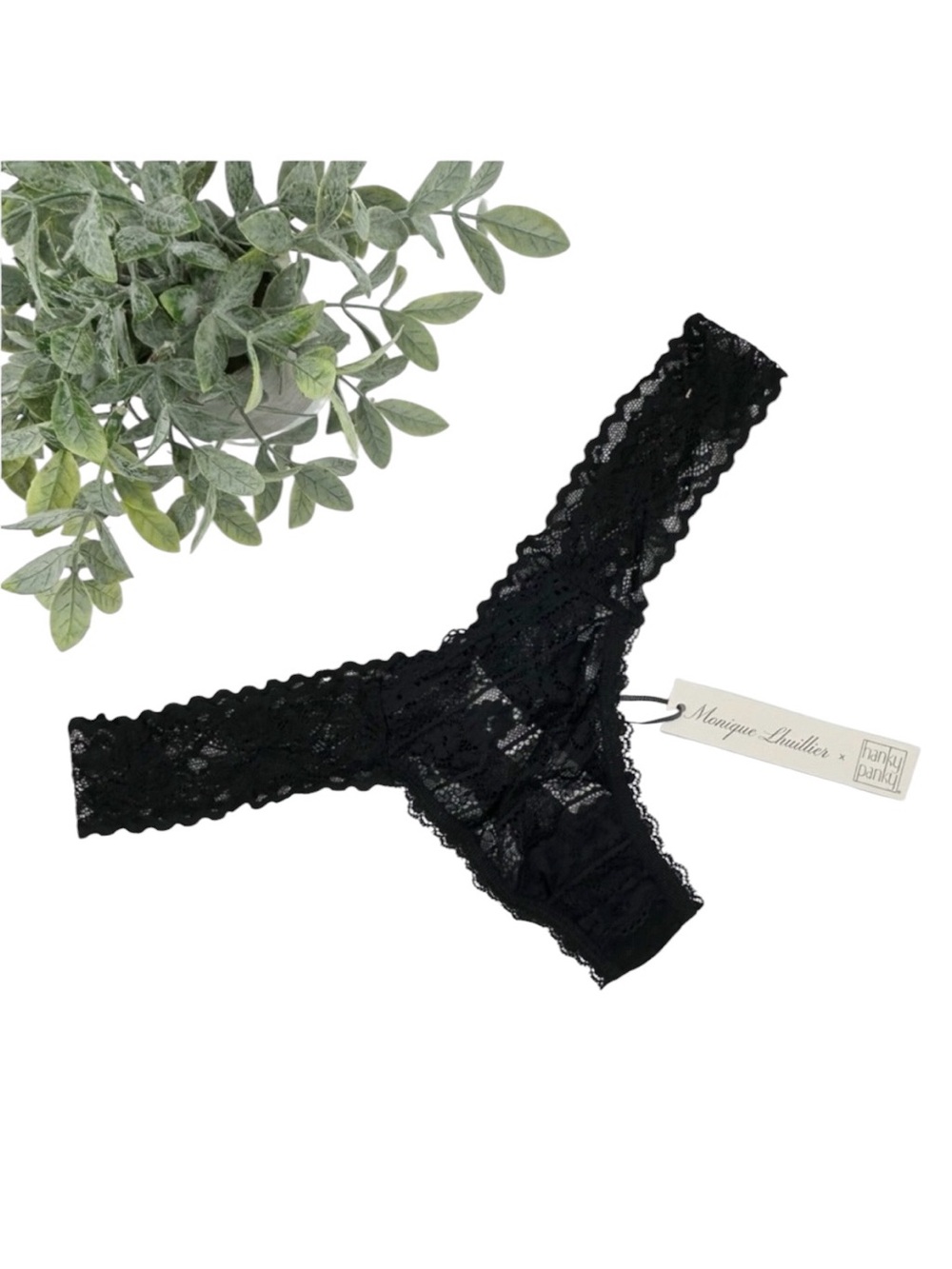 Monique Lhuillier x Hanky Panky Rendezvous Low Rise Diamond Thong Black Large
